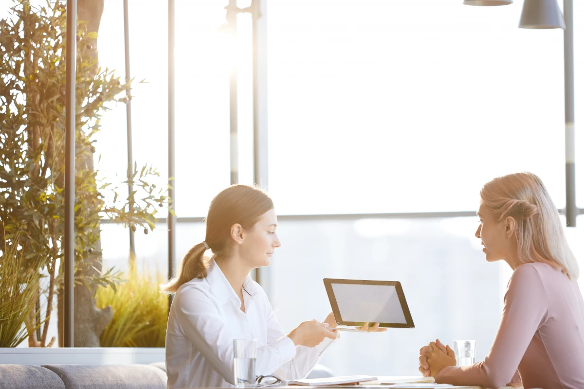 Élaborer une stratégie de communication interne efficace: les clés du succès